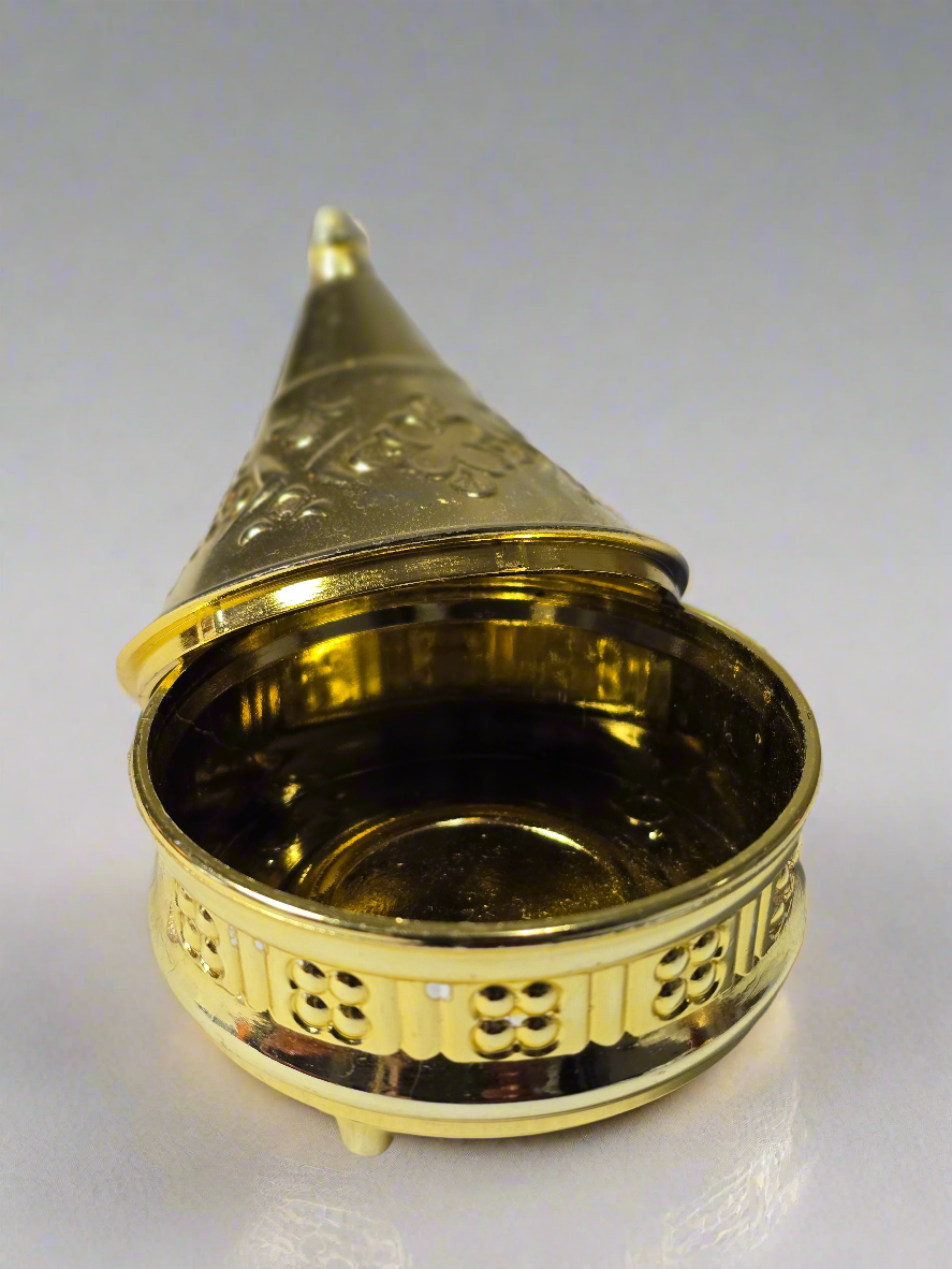 Tiny decor golden tajine